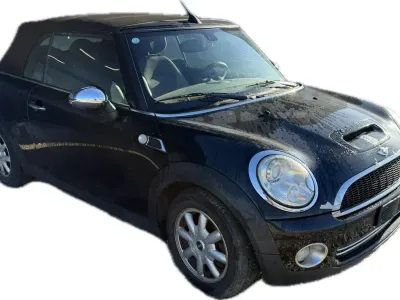 Usata Mini Cooper Cabriolet 109 CV (80 kW) 2010 Nero Cabrio
