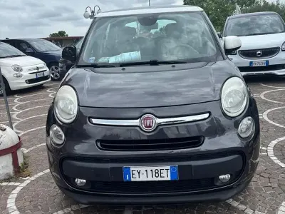 Używany Fiat 500L Lounge 85 KM (62 kW) 2015 Szary Minivan
