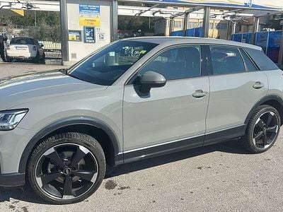 Usata Audi Q2 Admired 116 CV (85 kW) 2019 Grigio SUV