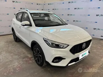 Usado MG ZS Luxury 106 CV (77 kW) 2025 Blanco SUV