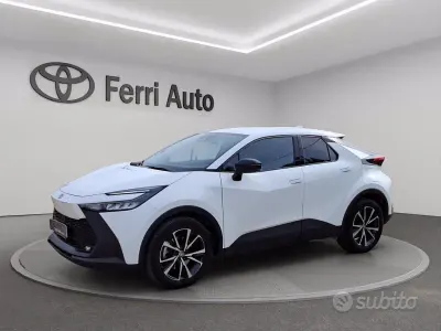 Usata Toyota C-HR Eco 223 CV (164 kW) 2025 Bianco SUV