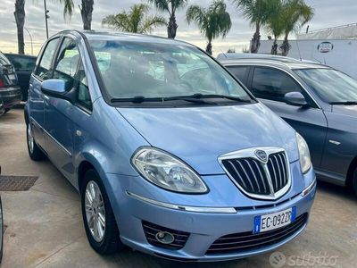 Usata Lancia Musa S 95 CV (69 kW) 2010 Blu Monovolume