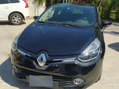 Usata Renault Clio 75 CV (55 kW) 2015 Nero Utilitaria