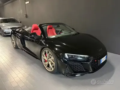 Usata Audi R8 Spyder Performance 570 CV (419 kW) 2023 Nero Cabrio