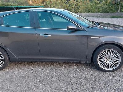 Usata Alfa Romeo Giulietta 2010 Grigio Utilitaria