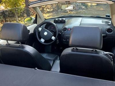 Usata VW New Beetle 105 CV (77 kW) 2007 Utilitaria