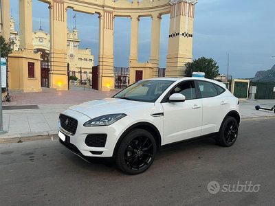 Begagnad Jaguar E-Pace 150 HK (110 kW) 2018 Vit SUV