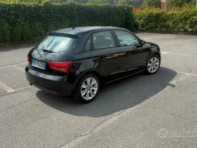 Usata Audi A1 90 CV (66 kW) 2012 Nero Utilitaria