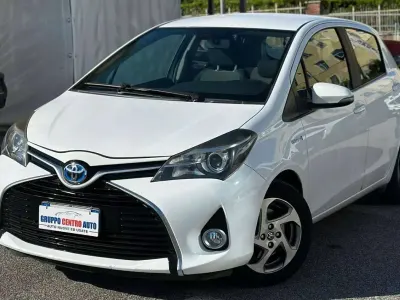 Usata Toyota Yaris Hybrid