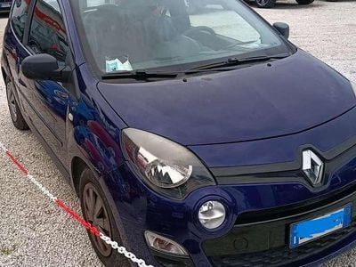 Usata Renault Twingo Night&Day 75 CV (55 kW) 2014 Blu/azzurro Utilitaria