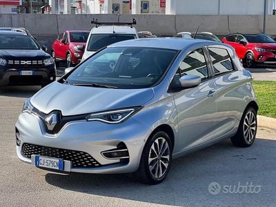 Usata Renault Zoe Intens 100 kW (136 CV) 2022 Grigio Utilitaria