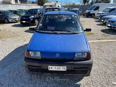 Usata Fiat Cinquecento 39 CV (28 kW) 1998 Blu Utilitaria