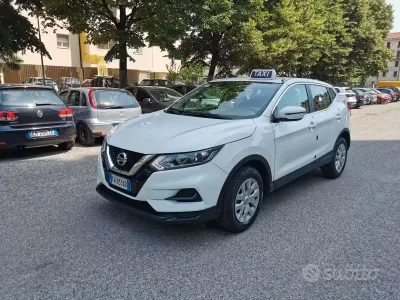 Usata Nissan Qashqai Visia 140 CV (102 kW) 2019 Bianco SUV