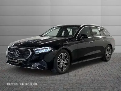 Usata Mercedes E200 Advanced 163 CV (119 kW) 2025 Nero Station wagon