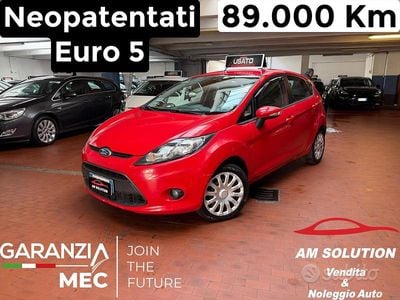 Usata Ford Fiesta 82 CV (60 kW) 2010 Rosso Utilitaria