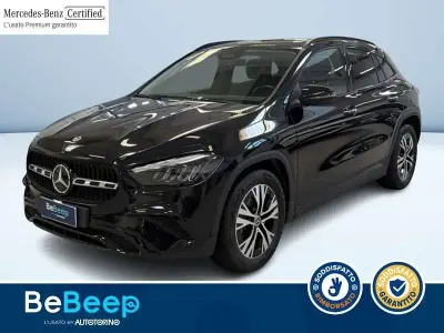 Usata Mercedes GLA180 Advanced Plus 116 CV (85 kW) 2024 Nero pastello SUV