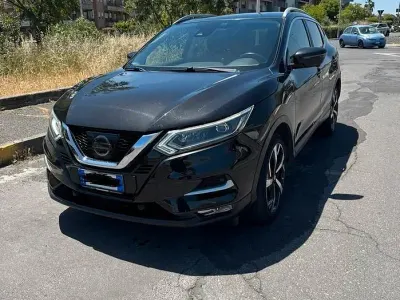 Usata Nissan Qashqai Tekna 115 CV (84 kW) 2018 Nero SUV