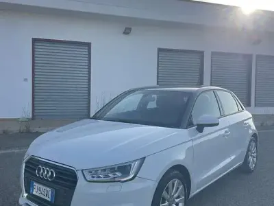 Usata Audi A1 Sportback Admired 116 CV (85 kW) 2016 Bianco Utilitaria
