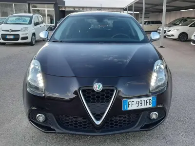 Usata Alfa Romeo Giulietta Super 120 CV (88 kW) 2016 Nero Utilitaria