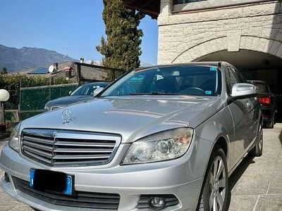 Usata Mercedes C220 170 CV (125 kW) 2007 Argento Berlina