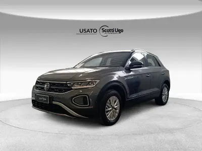 Usata VW T-Roc Life 116 CV (85 kW) 2025 Grigio SUV