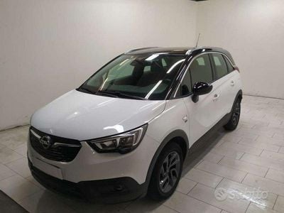 Usata Opel Crossland X Innovation 83 CV (61 kW) 2019 Bianco pastello SUV