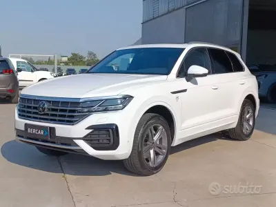 Usata VW Touareg Advance 231 CV (169 kW) 2020 Bianco SUV
