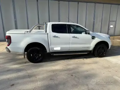 Usata Ford Ranger Limited 160 CV (117 kW) 2018 Bianco Pick-up