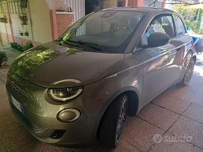 Usata Fiat 500e La Prima 86 kW (118 CV) 2021 Grigio Berlina