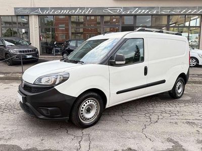 Usata Fiat Doblò 105 CV (77 kW) 2021 Bianco Monovolume