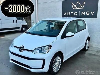 Usata VW up! Move 65 CV (47 kW) 2022 Bianco Utilitaria