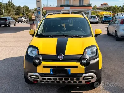 Usata Fiat Panda Cross Cross 90 CV (66 kW) 2019 Giallo Utilitaria