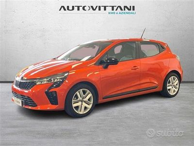 Usata Renault Clio V Evolution 101 CV (74 kW) 2025 Grigio Berlina