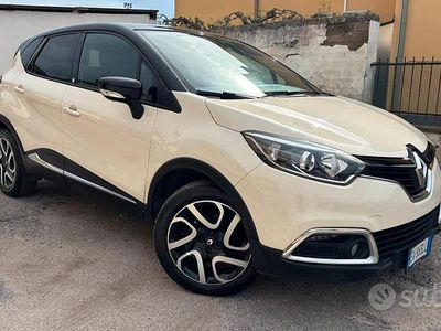 Usata Renault Captur 90 CV (66 kW) 2014 Bianco SUV