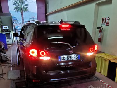 Usata Fiat Freemont Lounge 170 CV (125 kW) 2012 Nero SUV