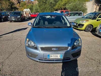 Usata Ford Focus 90 CV (66 kW) 2010 Grigio Berlina