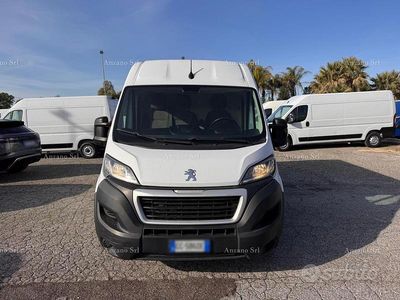 Usata Peugeot Boxer S 140 CV (102 kW) 2021 Bianco Furgone