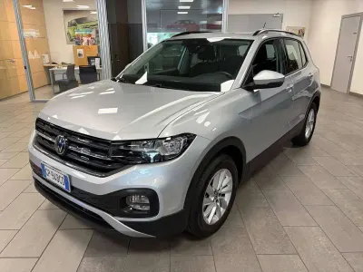 Usata VW T-Cross Style 95 CV (69 kW) 2023 Reflex silver SUV