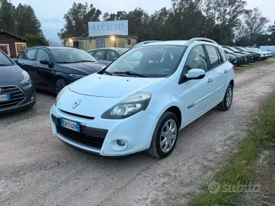 Occasion Renault Clio GrandTour 75 ch (55 kW) 2010 Blanc Break