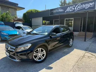Usata Mercedes GLA200 136 CV (100 kW) 2014 Nero SUV
