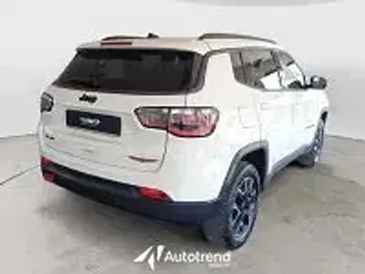 Usata Jeep Compass Trailhawk 170 CV (125 kW) 2019 Bianco SUV
