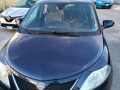 usata Lancia Ypsilon 1.3mtj