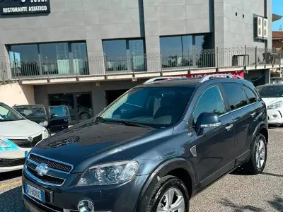 Usata Chevrolet Captiva 150 CV (110 kW) 2009 Nero SUV