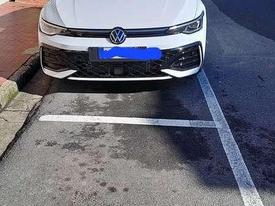 Begagnad VW Golf VIII R-line Plus 150 HK (110 kW) 2025 Sedan