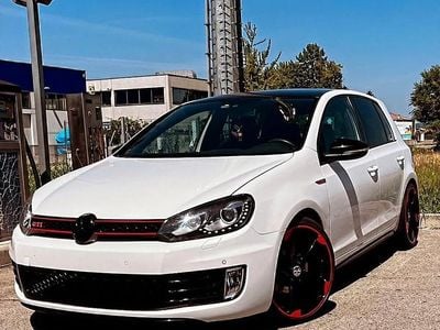 Usata VW Golf GTI 211 CV (155 kW) 2011 Bianco Berlina