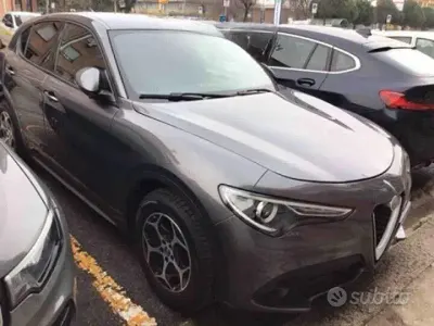 Usata Alfa Romeo Stelvio Business 190 CV (139 kW) 2022 Grigio SUV