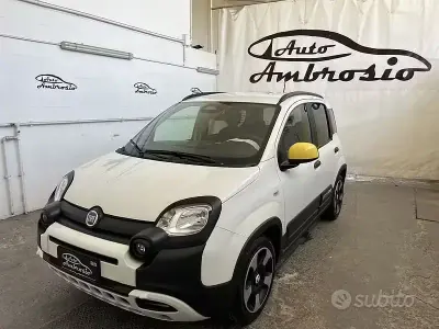 Usata Fiat Panda Cross Cross 69 CV (50 kW) 2025 Bianco Utilitaria