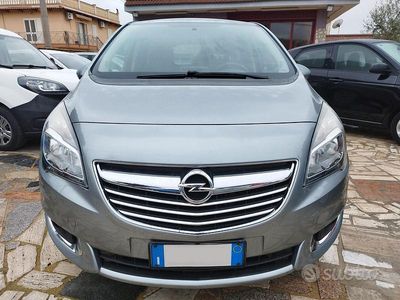Usata Opel Meriva Cosmo 110 CV (80 kW) 2014 Grigio Monovolume