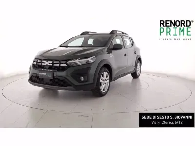 Usata Dacia Sandero Comfort 101 CV (74 kW) 2023 Lichen kaki