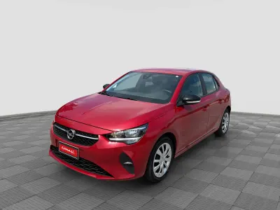 Usata Opel Corsa 101 CV (74 kW) 2023 Peperoncino red Utilitaria